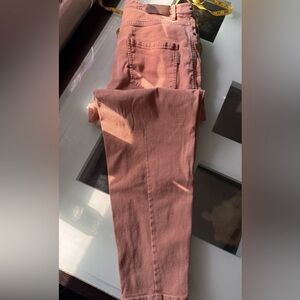 Brunello Cucinelli Women's High Rise Jeans in Pink